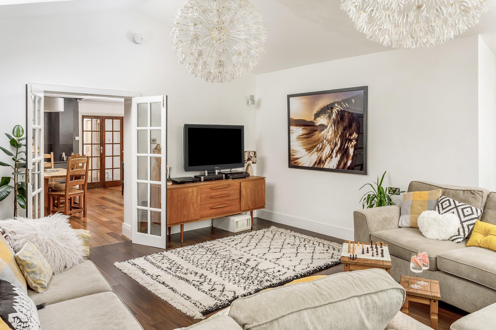 Sink into the plush sofas and unwind in the evenings.