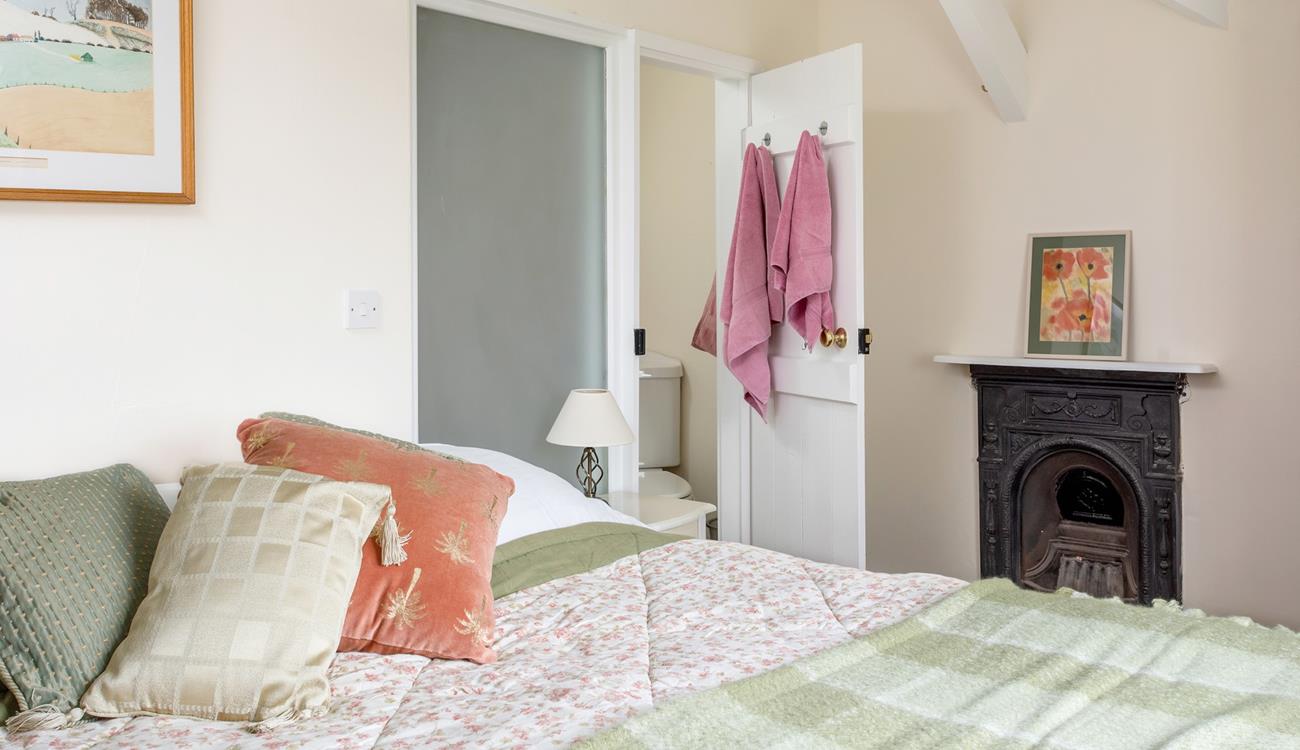 Wash off sandy toes and tuck into the soft sheets.