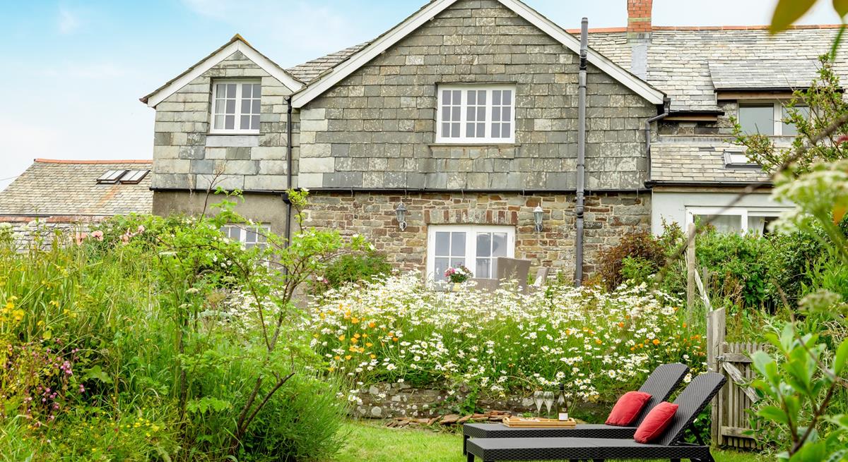 Lay on the loungers in the leafy garden soaking up the afternoon sun with your favourite drink in hand.