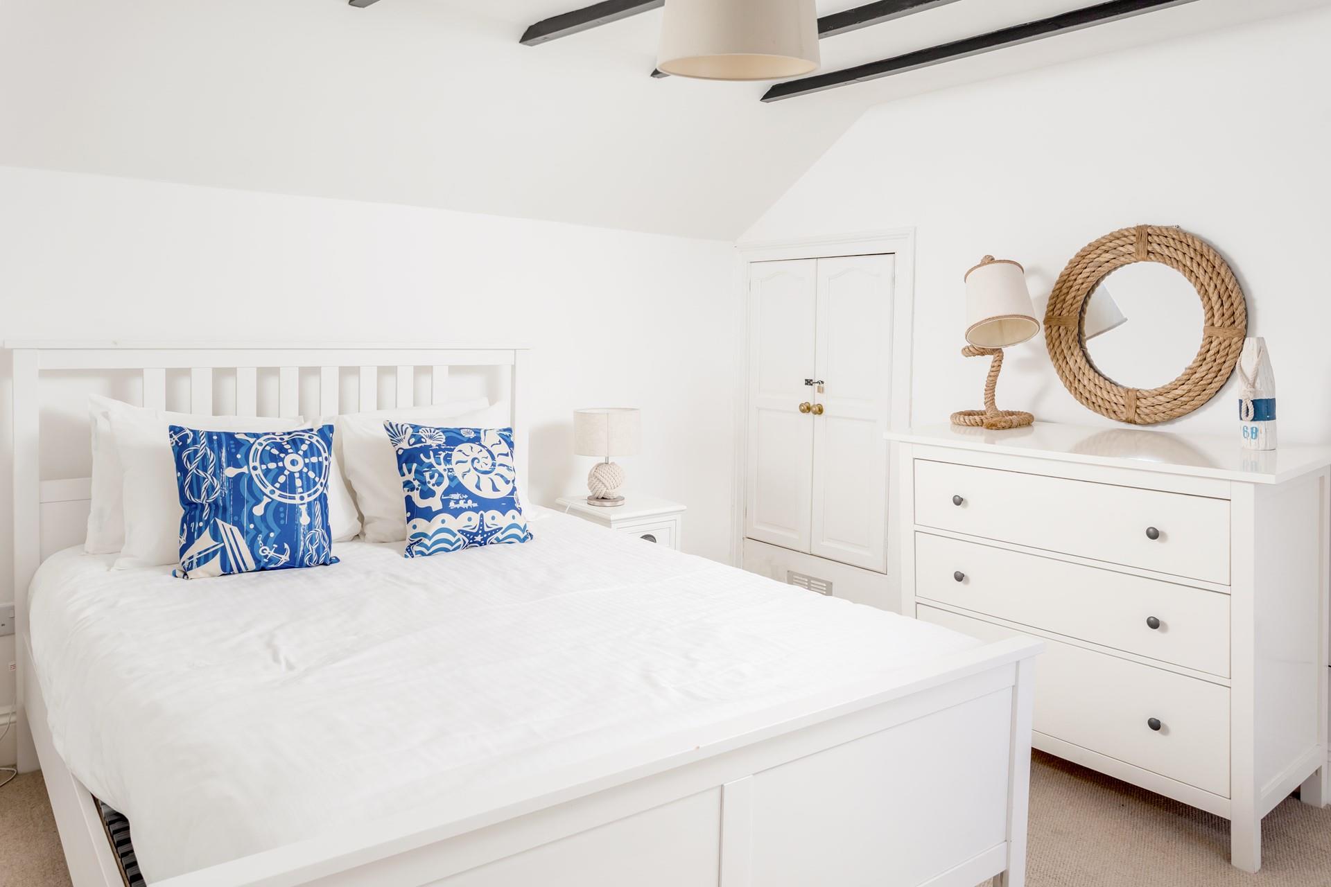 Bedroom 3 has a comfortable king size bed, for enjoying a good night's sleep after a busy day.