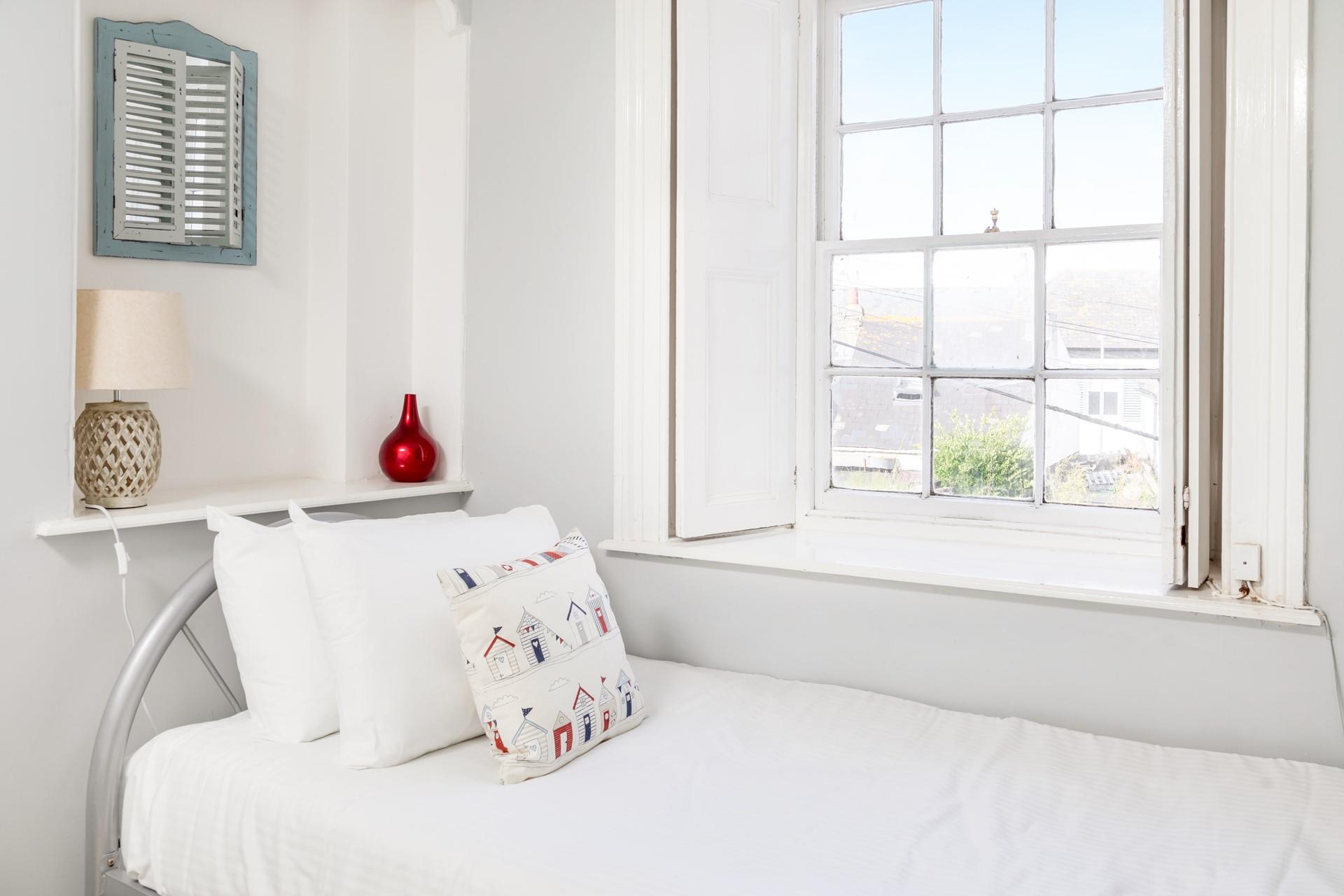 You are only a short walk from the shops and beaches in town.