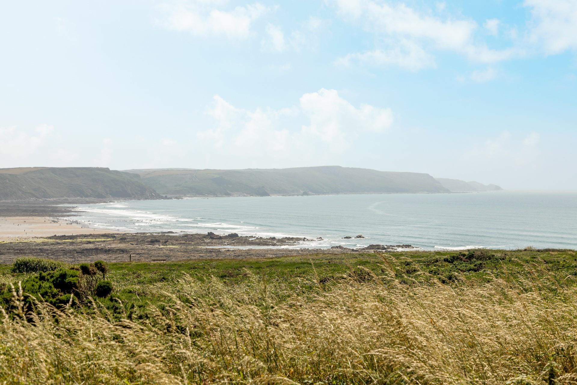 Widemouth Bay beach is perfect for swimming, surfing, rock pooling or exploring the South West Coastal Path.