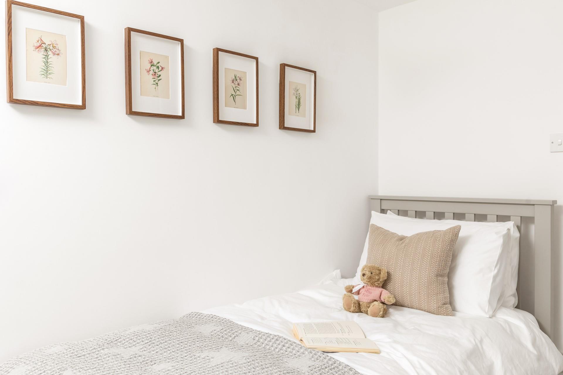 Wake up feeling refreshed and ready for a summers beach day.