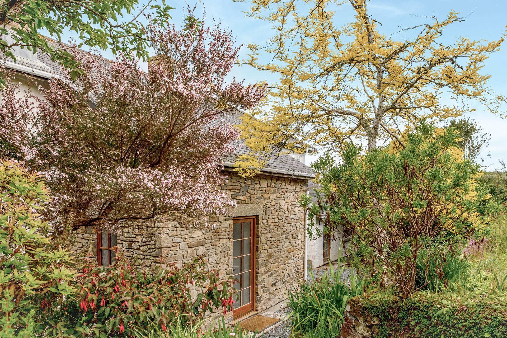 Surrounded by the countryside, Sanderling House is a haven for relaxation.