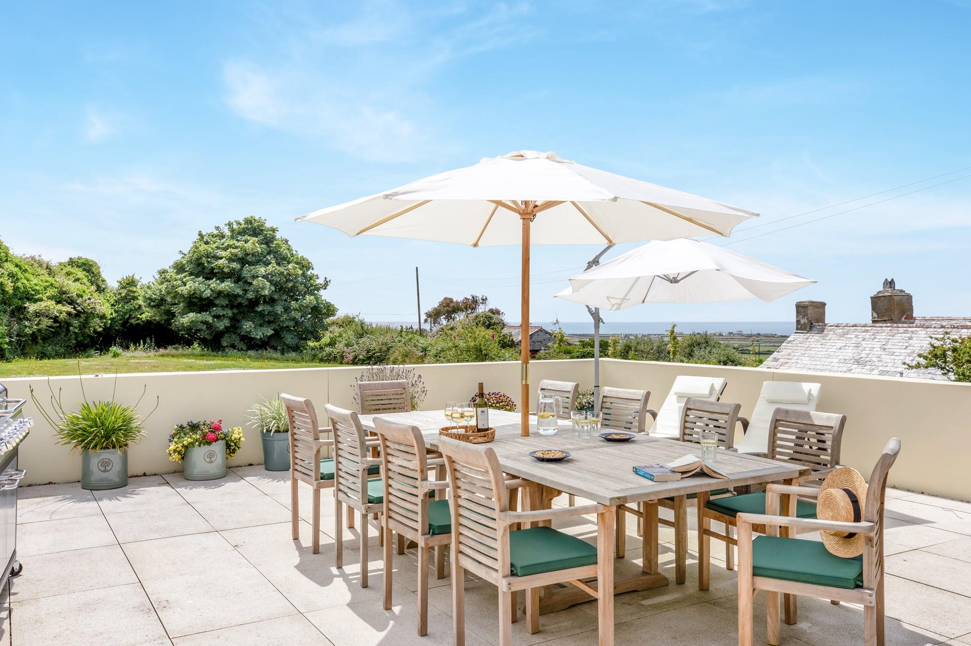 Enjoy the peace and tranquillity of the Cornish countryside, and keep an eye out for neighbouring sheep who may come and say hello! 