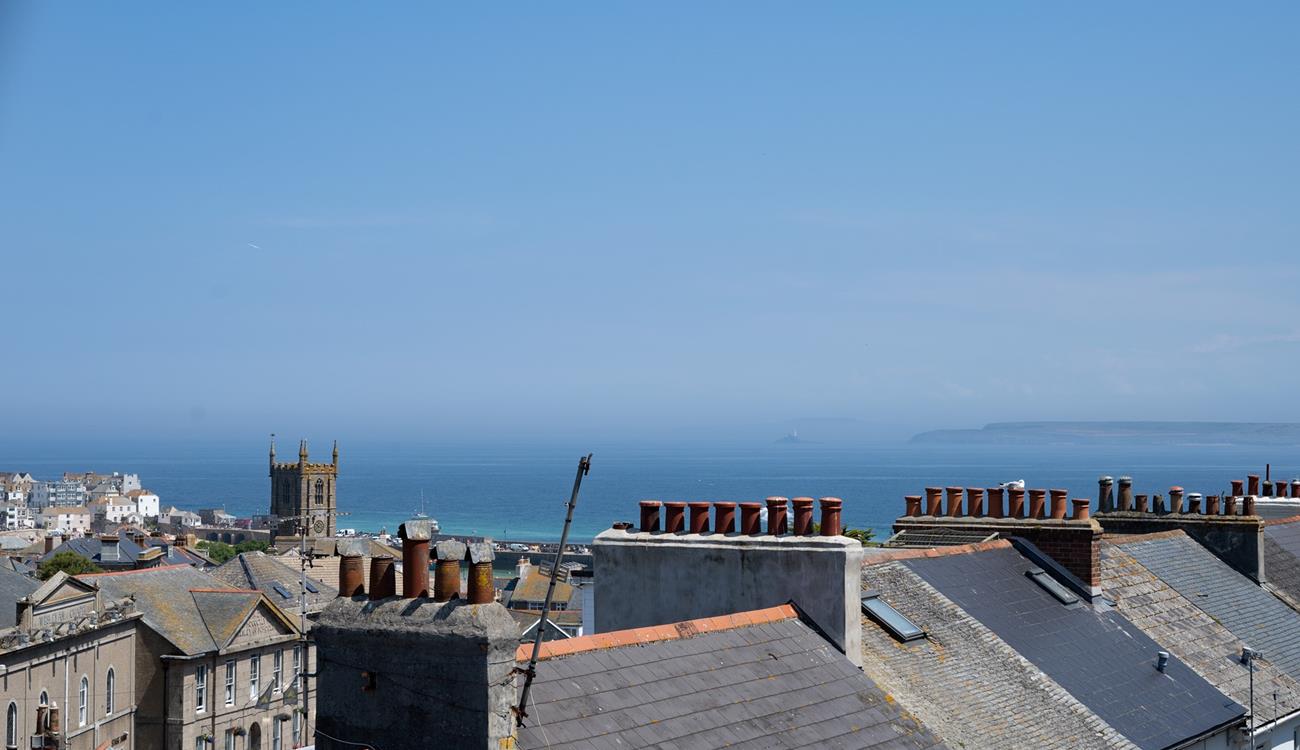 Located in the centre of St Ives town you are close to everything you need, but also far enough from the hustle and bustle.