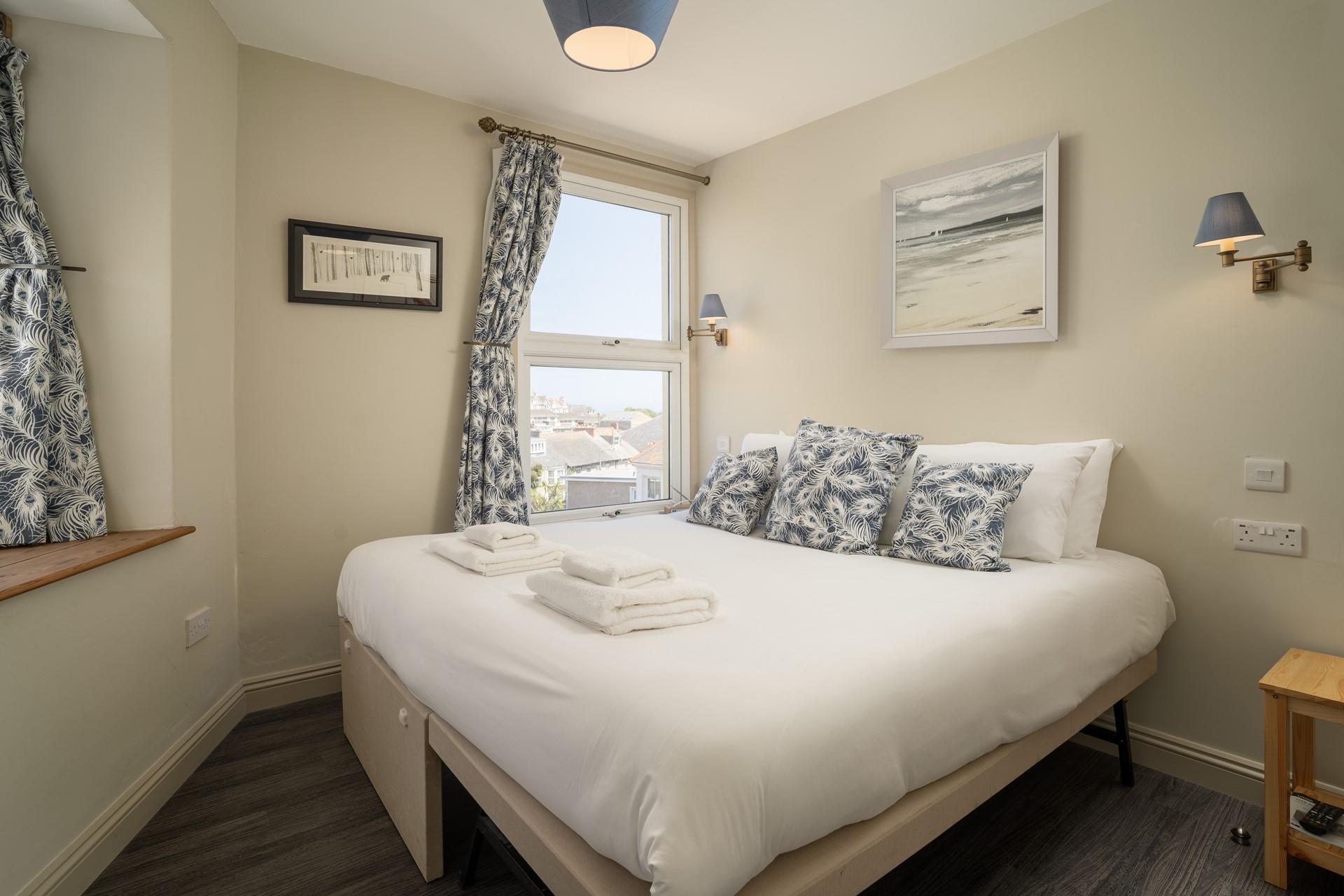 Settle into bed for a cosy night's sleep and wake up feeling refreshed ready to spend another day relaxing on the beach.