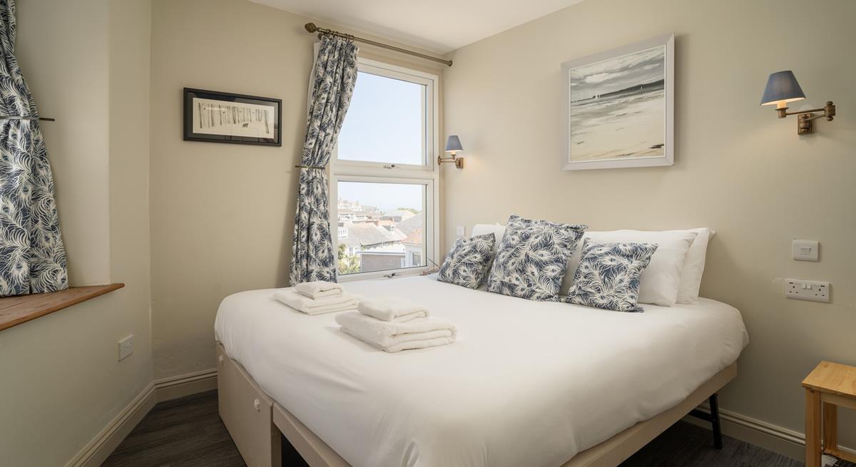 Settle into bed for a cosy night's sleep and wake up feeling refreshed ready to spend another day relaxing on the beach.