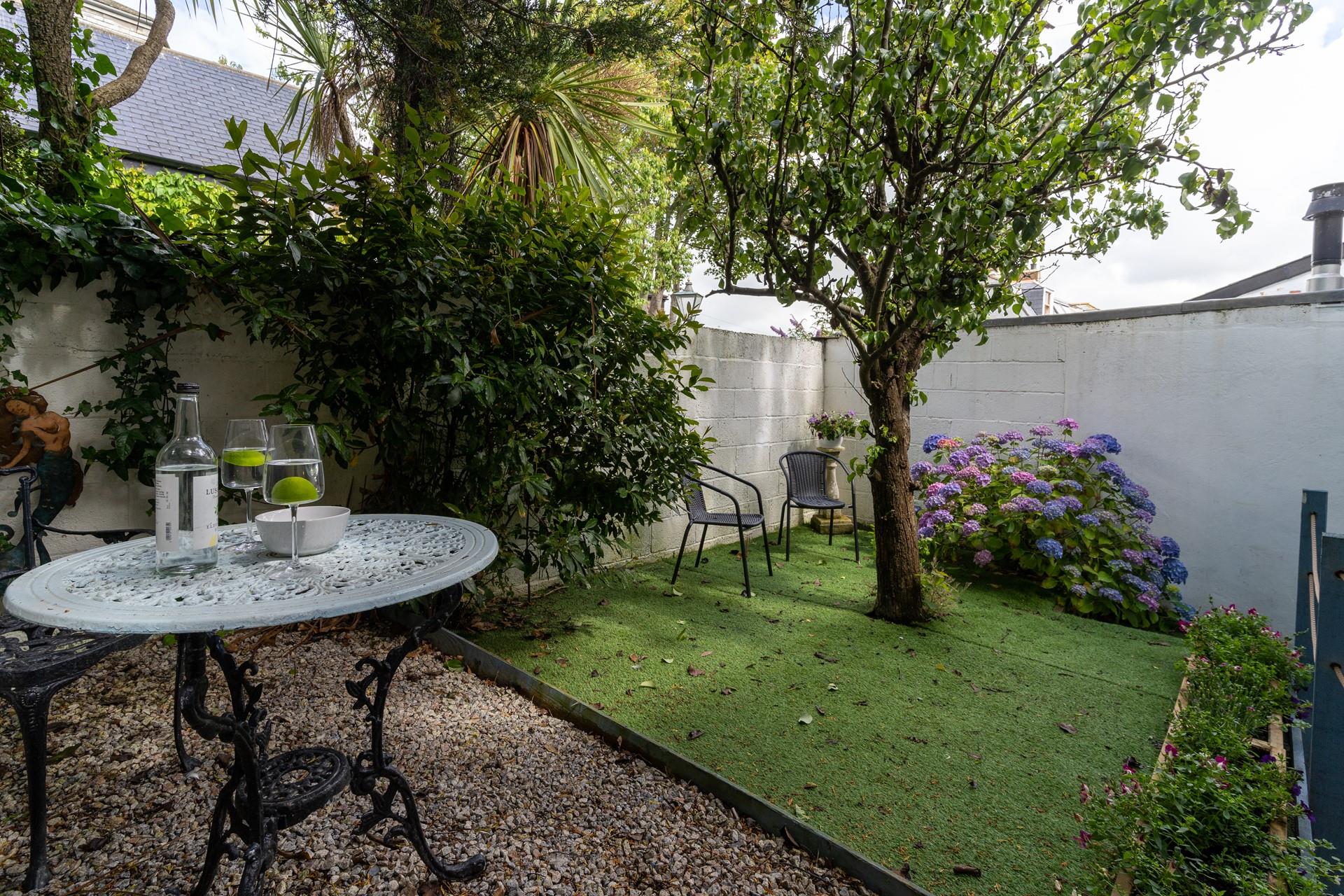 Enjoy your meals al fresco and then relax as the sun comes down on another day.