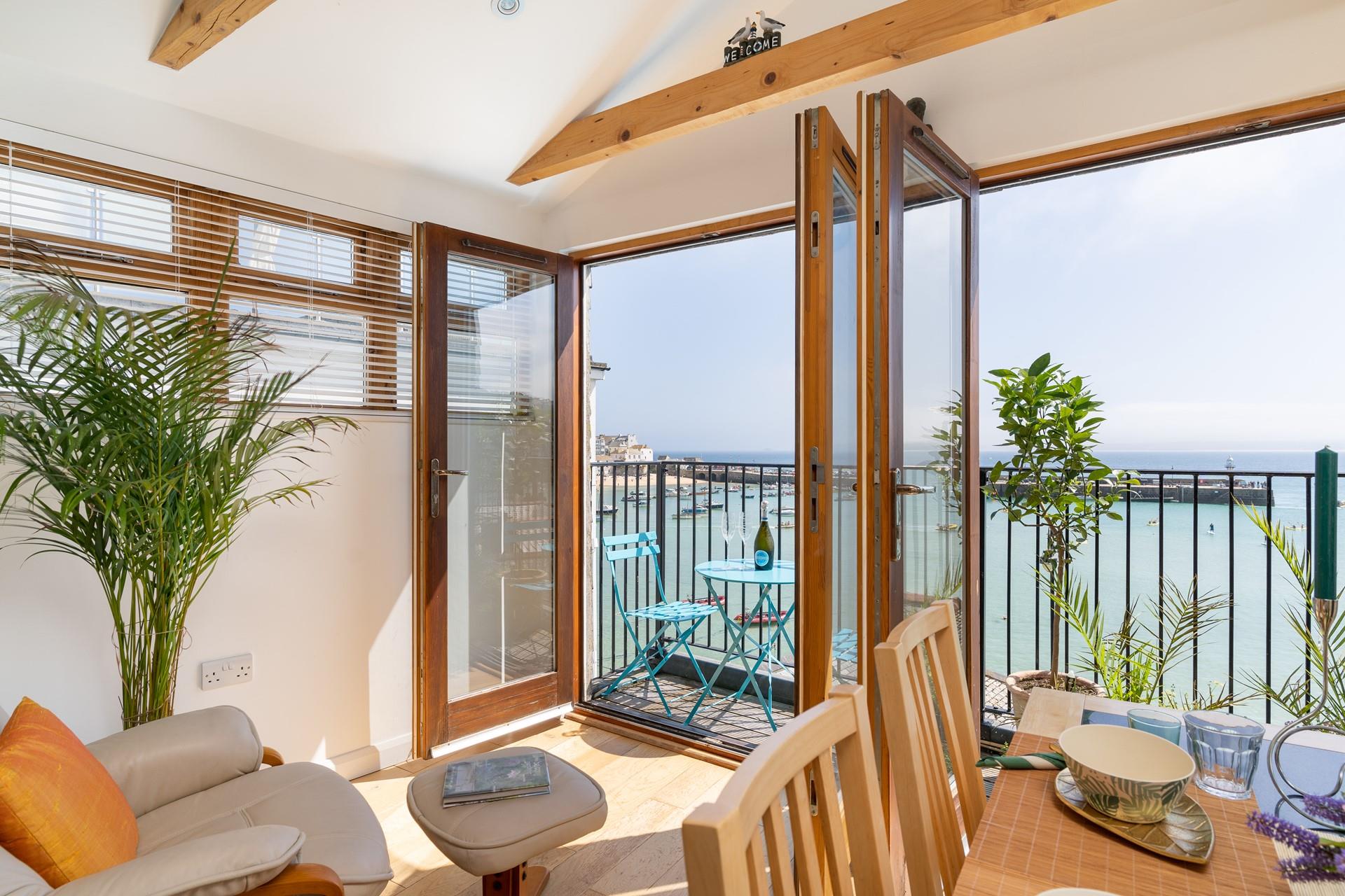 Sit out on the patio and watch the boats bobbing in the harbour whilst you sip a glass of wine.