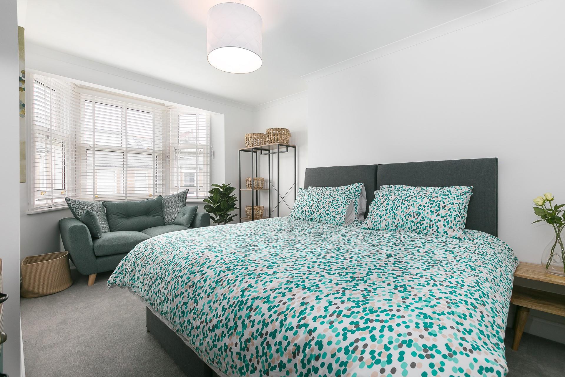 After spending your days soaking up the sun, you will sleep soundly in your super king bed.