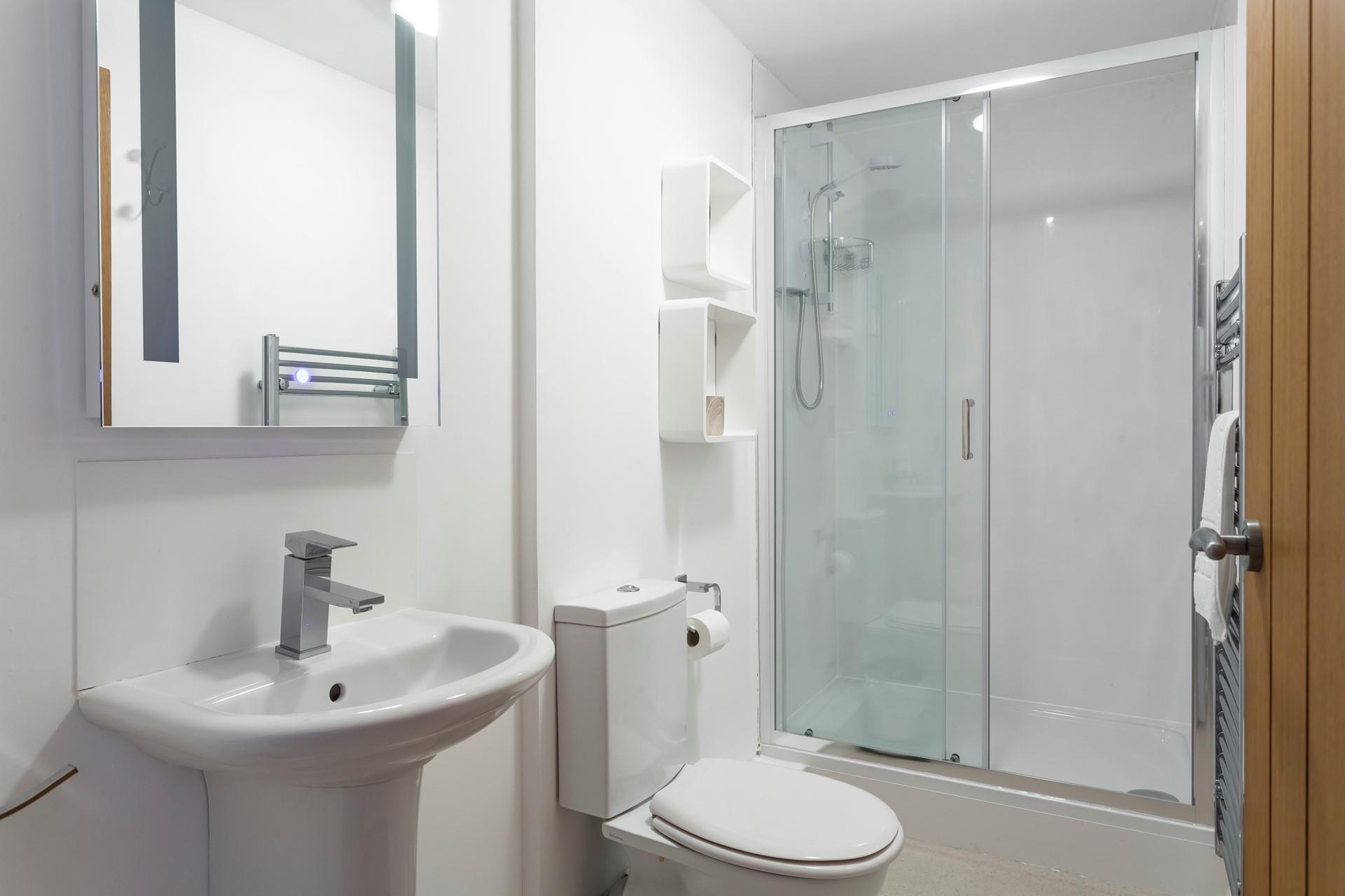 After a busy beach day wash off your sandy toes and head out for dinner.