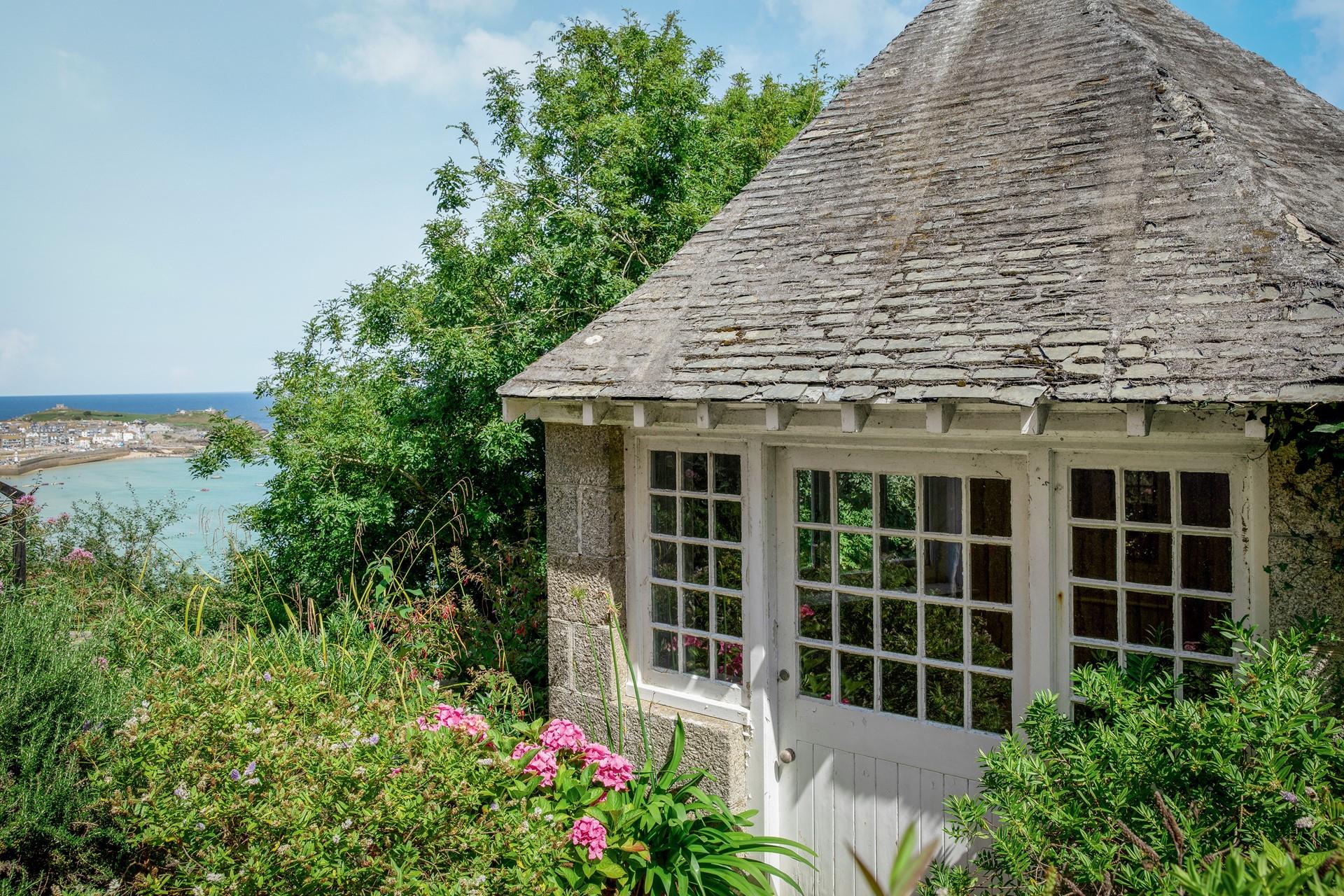 Blue Coral offers an escape from daily life in a beautiful tranquil location.