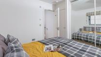 The main bedroom has a modern en suite.