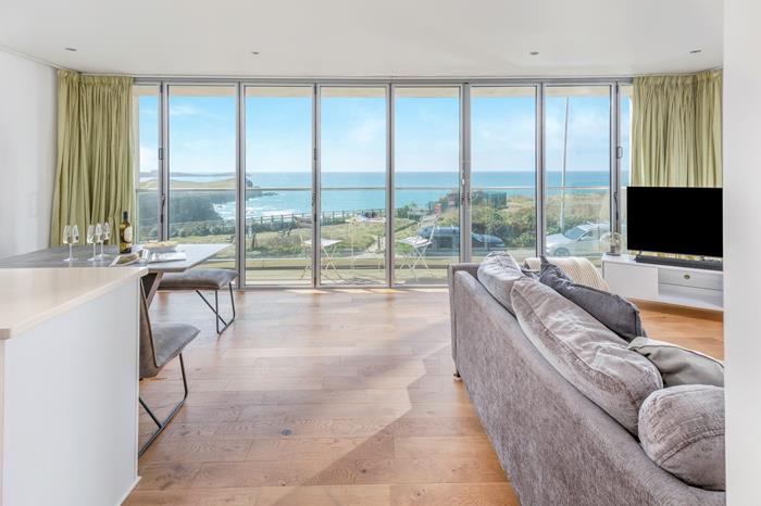 22 Zenith, Sleeps 4 in Porth