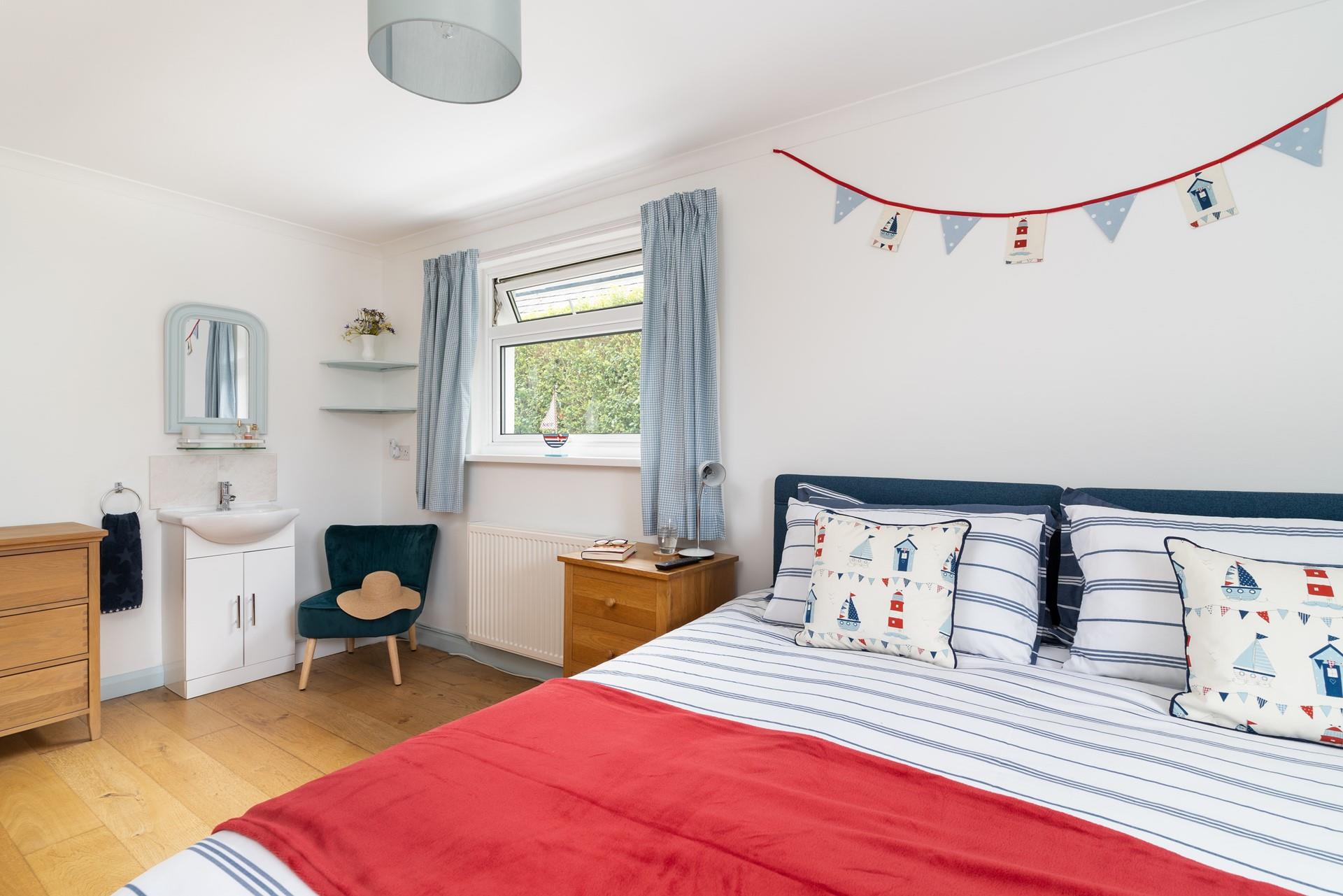 Wake up feeling refreshed and ready for an energetic day. 