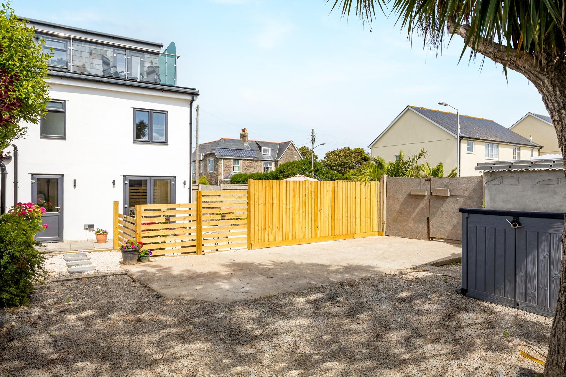 Trelyn will welcome you home after your beach day.