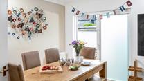 Open the doors and let the fresh air in while you enjoy a hearty breakfast.