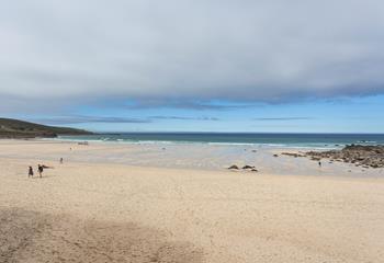 You are just a few steps from beautiful Porthmeor beach.