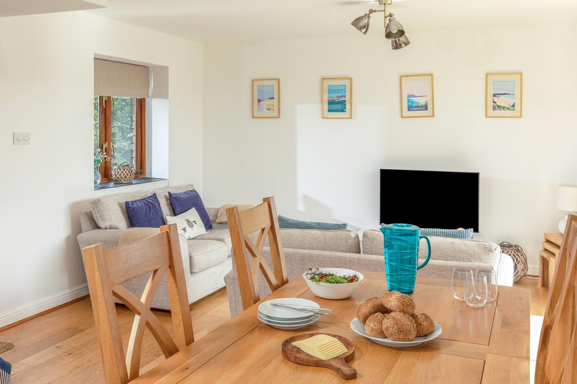 Cornish scenes adorn the walls.