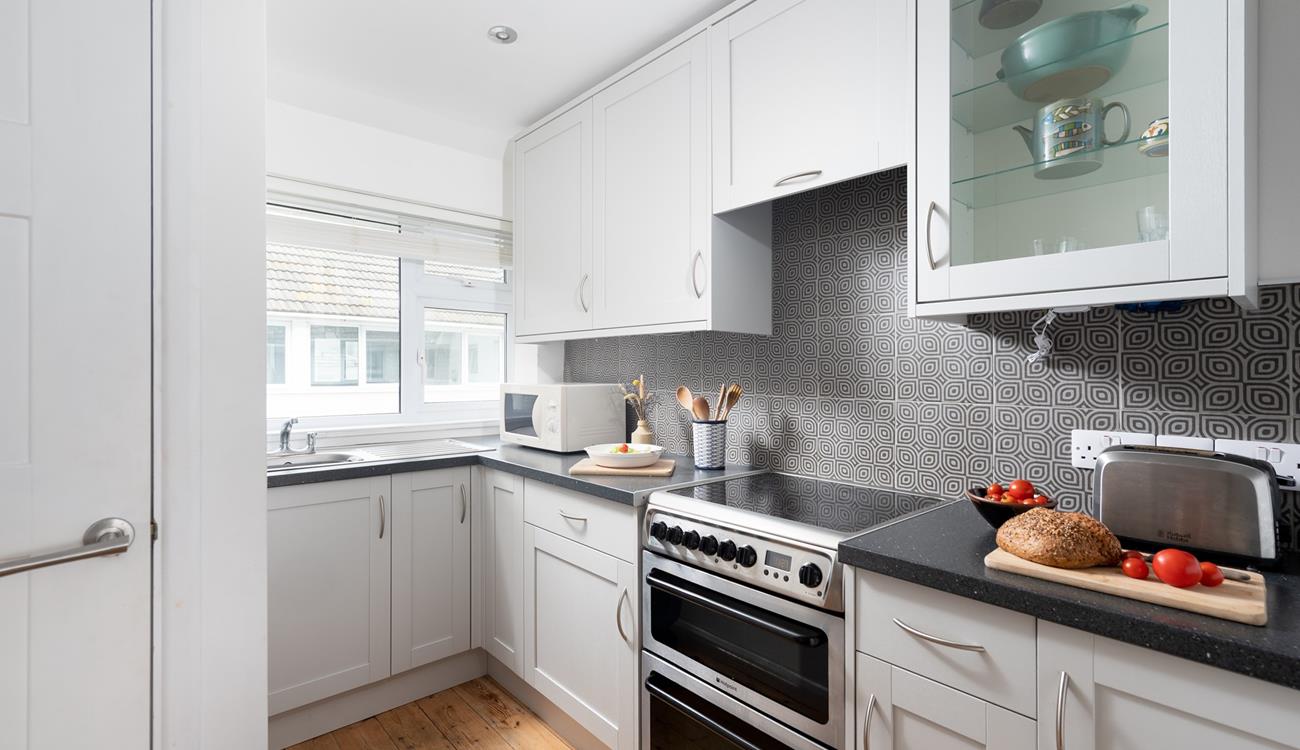 Head into town for a morning stroll and pick up some delicious pastries to enjoy for breakfast.