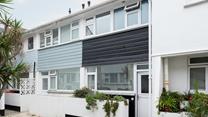 Situated steps away from Porthgwidden and Porthmeor beaches, you are minutes away from feeling the sand under your toes.