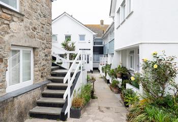 Explore the quaint streets of St Ives and make lasting Cornish memories.