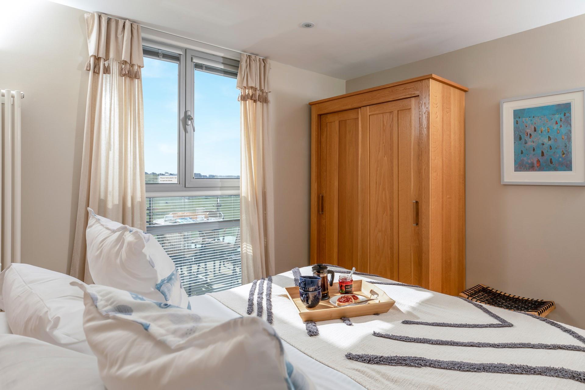 You can be on the headland that surrounds you in just moments, which is ideal for an early morning stretch of the legs.