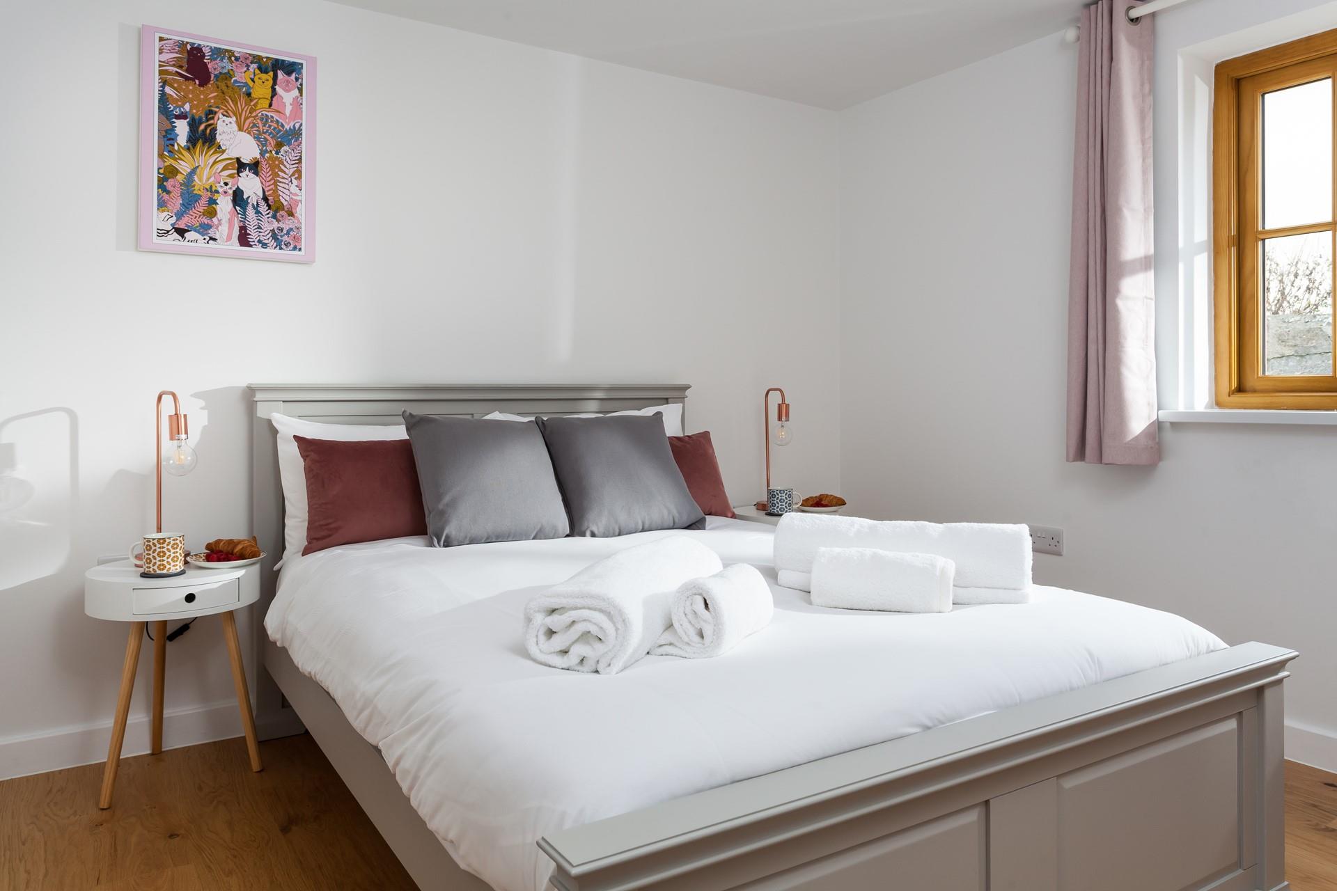 Sink into your sumptuous king size bed and drift off to sleep dreaming of the next day's adventure.