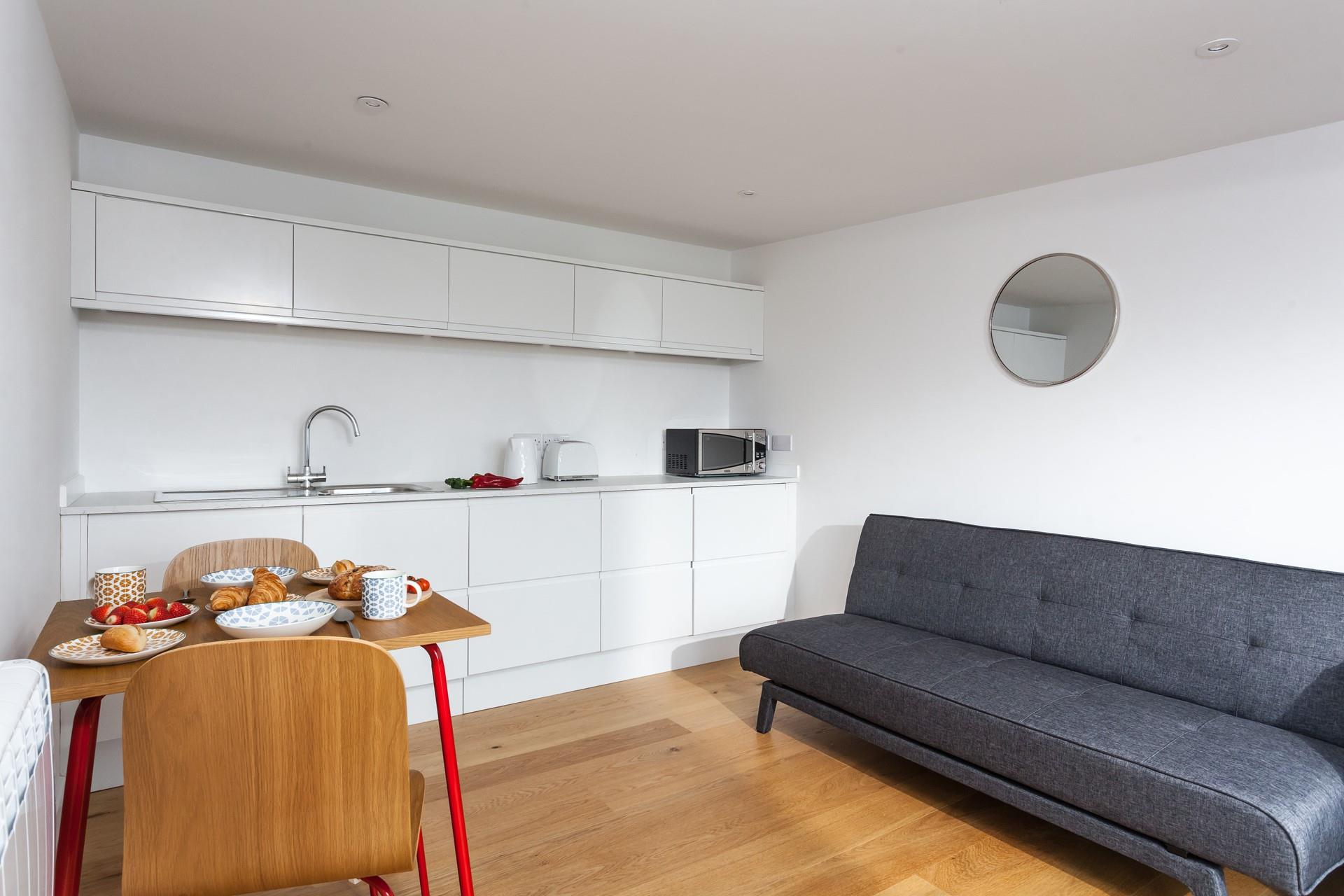 There is an open plan kitchen/living area in the annexe- you can bring the whole extended family to this large property.