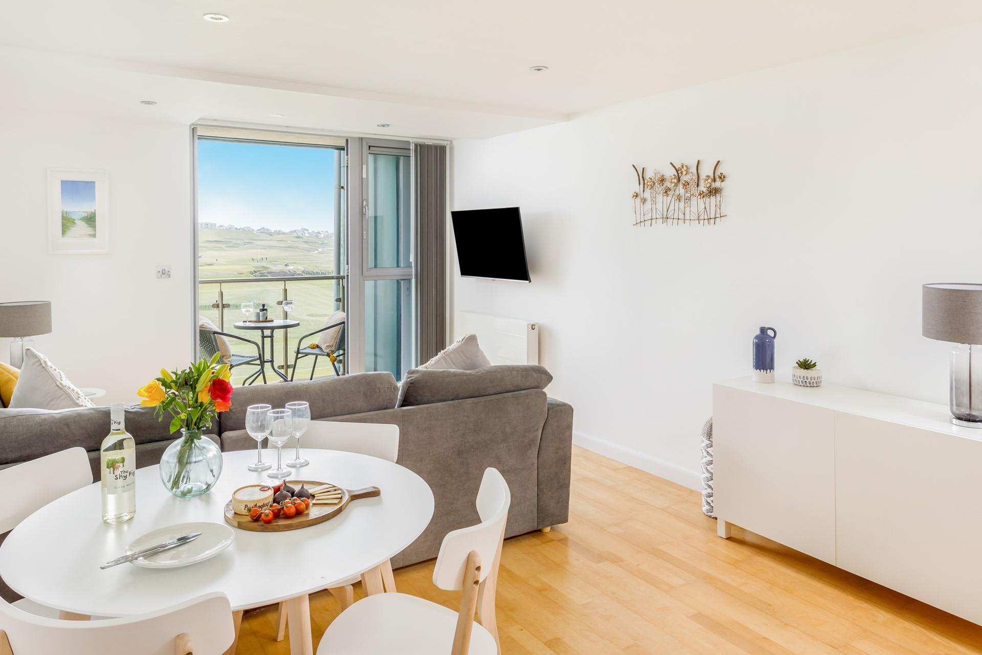 Open plan living creates a lovely sociable space for spending quality time with the family. 