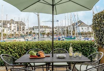 Lunch on the terrace perhaps?