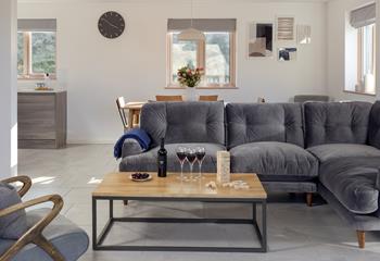 Sink into the sumptuous sofa and sip your favourite wine on a sunny evening.