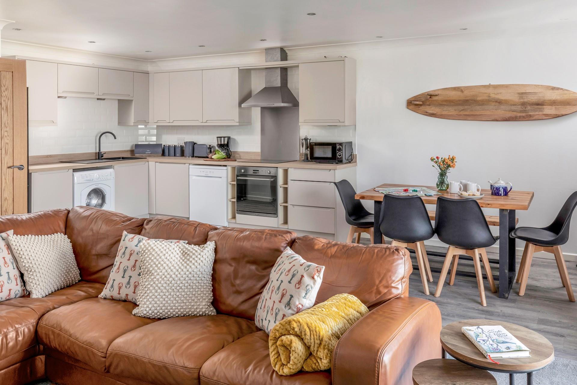 The open plan living space is ideal for spending your long-awaited, quality time with loved ones. 