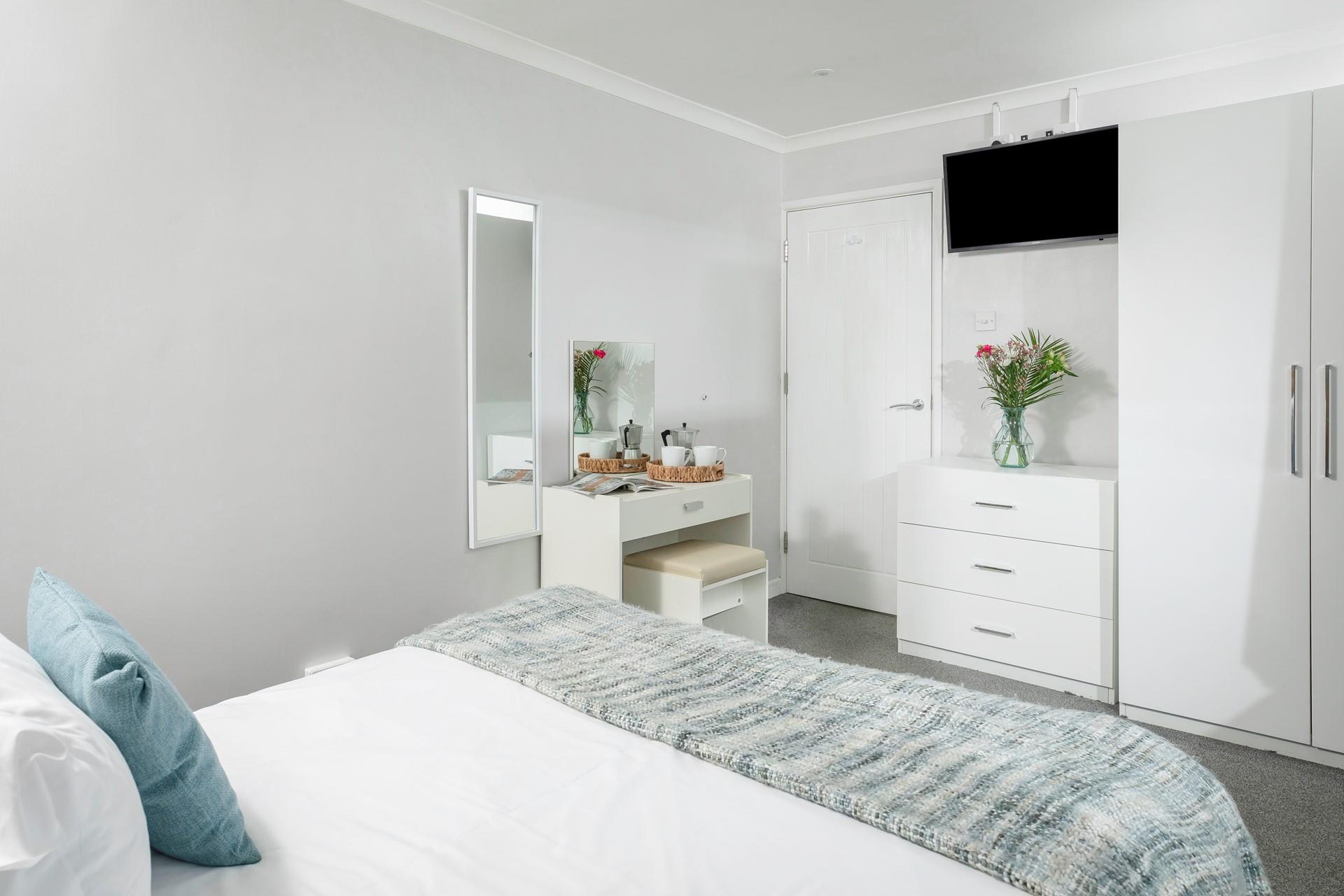 Get ready to head out for a day of exploring!