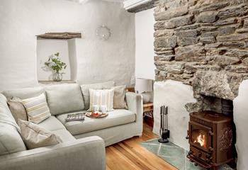 This cosy cottage has traditional features and a woodburner to snuggle up in front of.