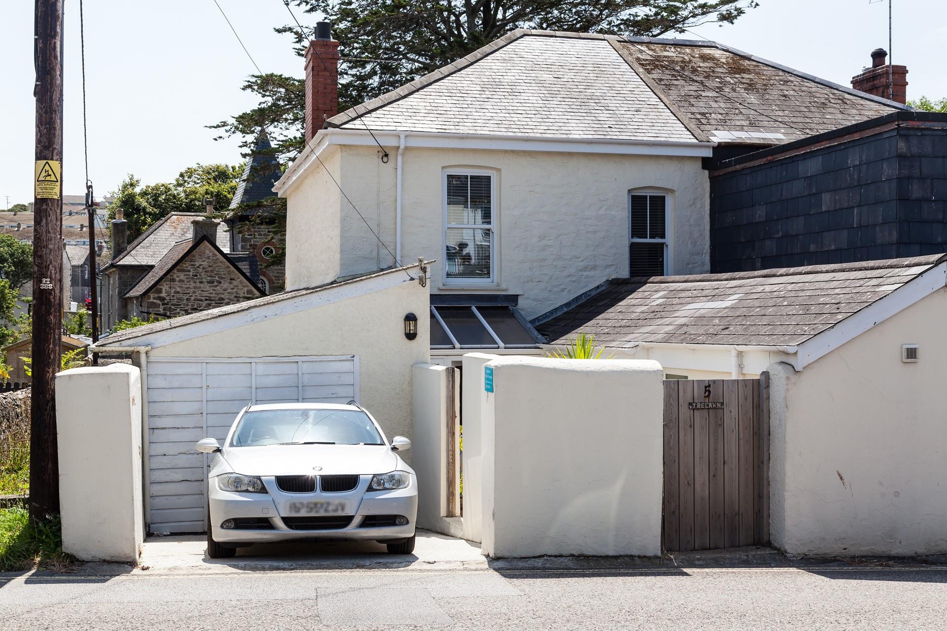 There is included parking so you don't have to worry about finding a space to come back to.