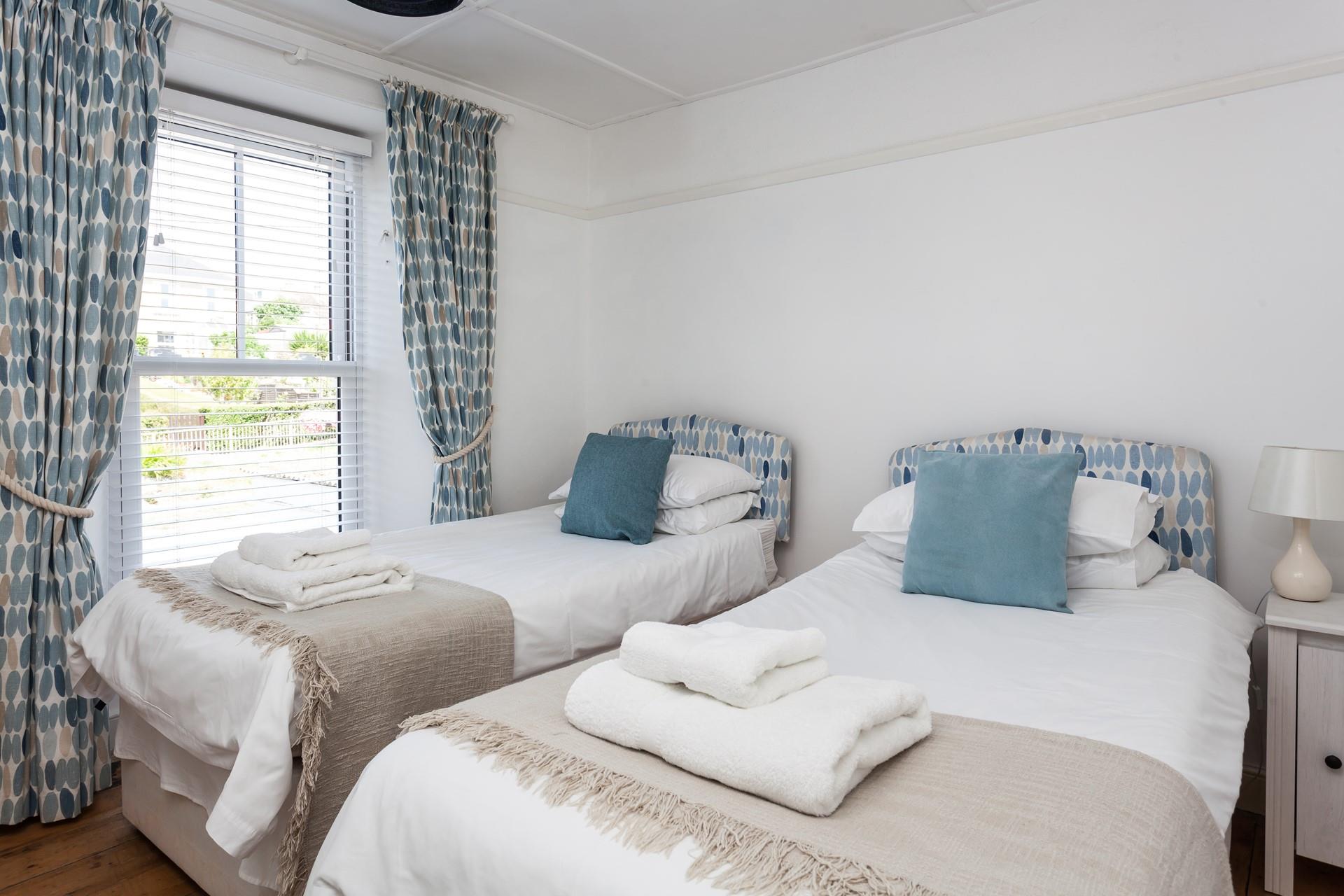 Discuss the day's plans over morning coffee.