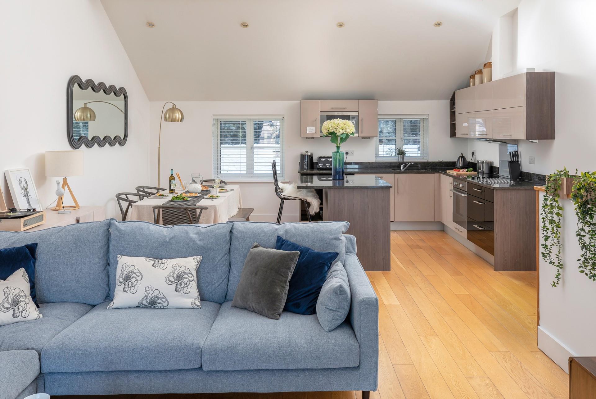 2 Mackerel Cottages is the ideal base to explore south Cornwall.