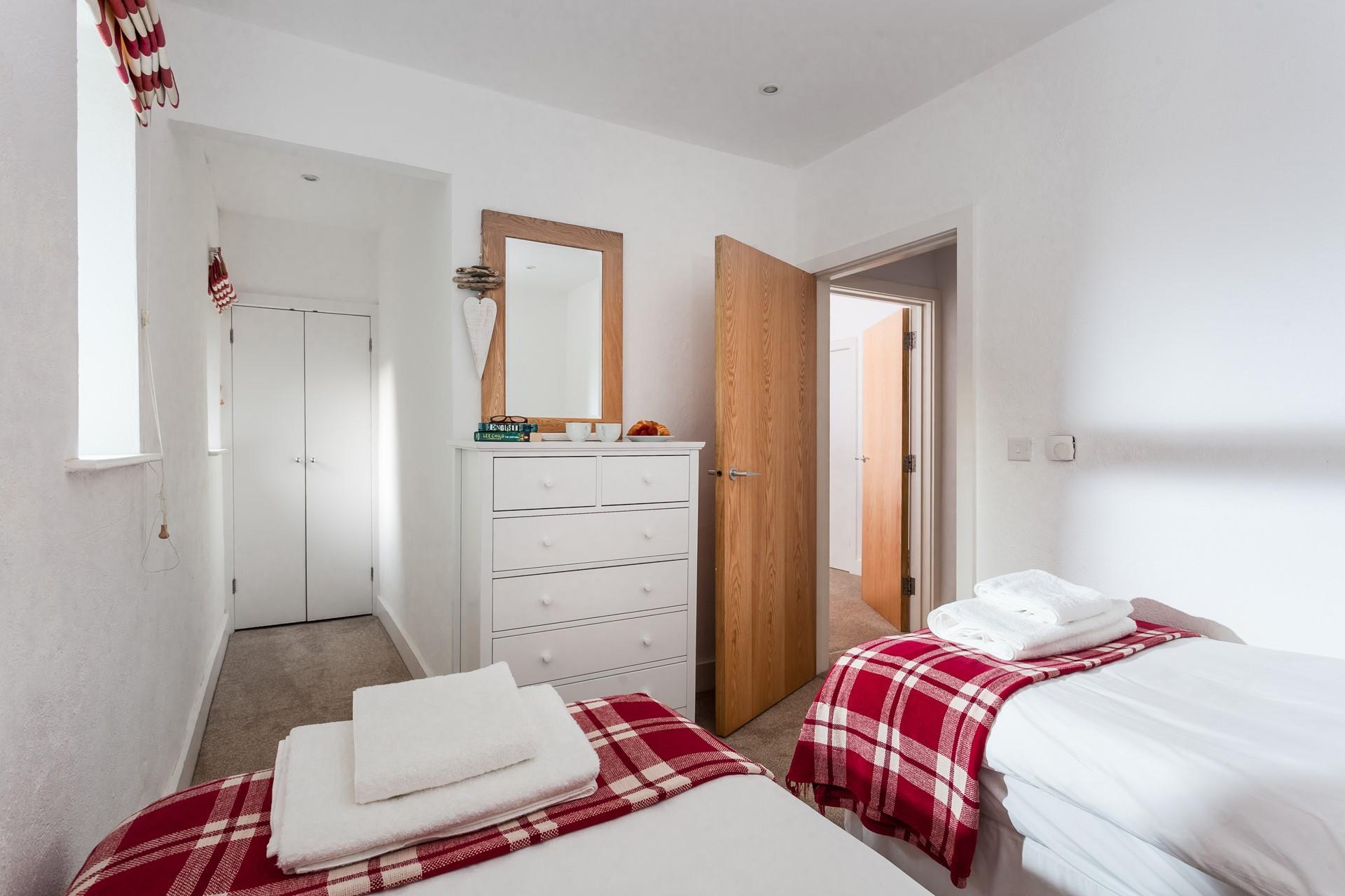 There is ample storage space for all your holiday clothes.