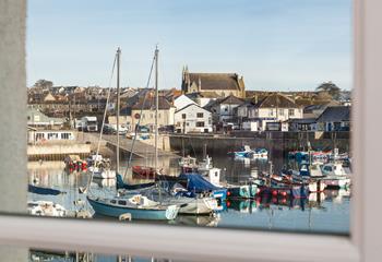 1 Mackerel Building, 4, Porthleven.