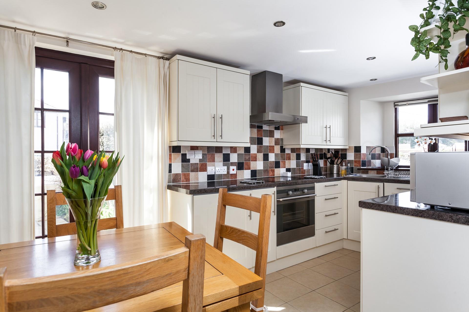 The kitchen is well-equipped for cooking up a storm.