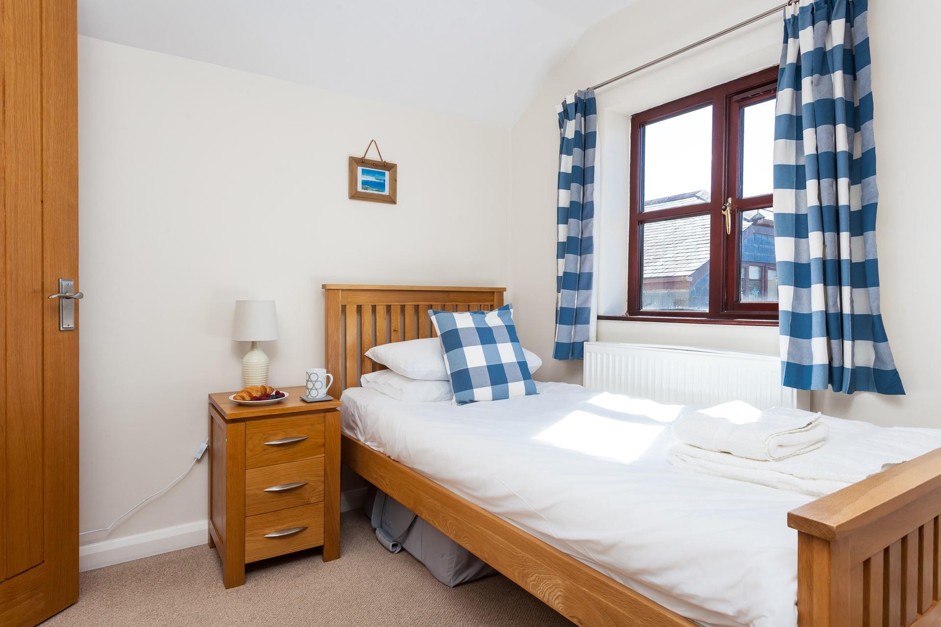 Take an evening stroll around the village and come back to this cosy home.