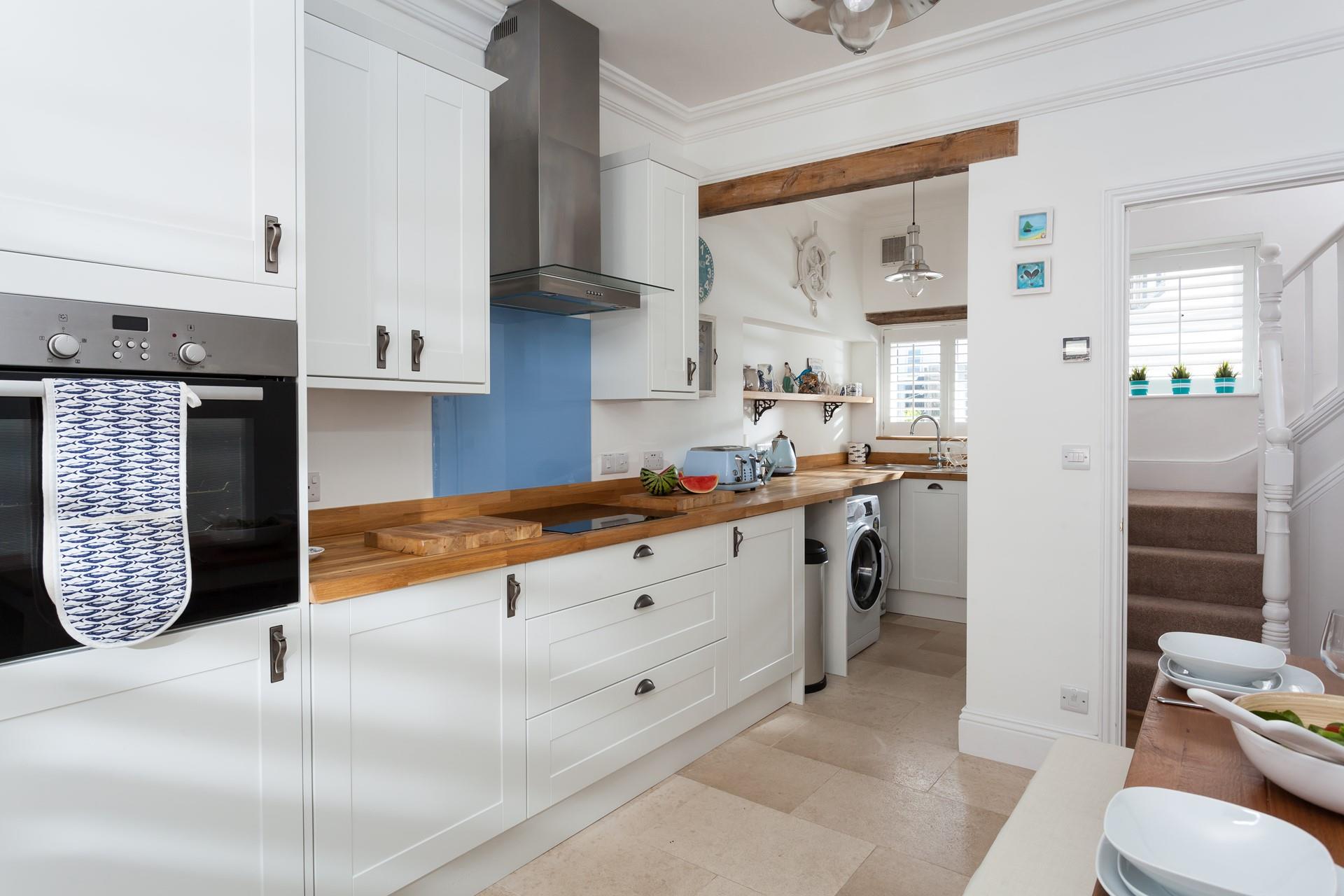 Cook up a tasty breakfast to enjoy in the morning before heading out to the beach for the day.