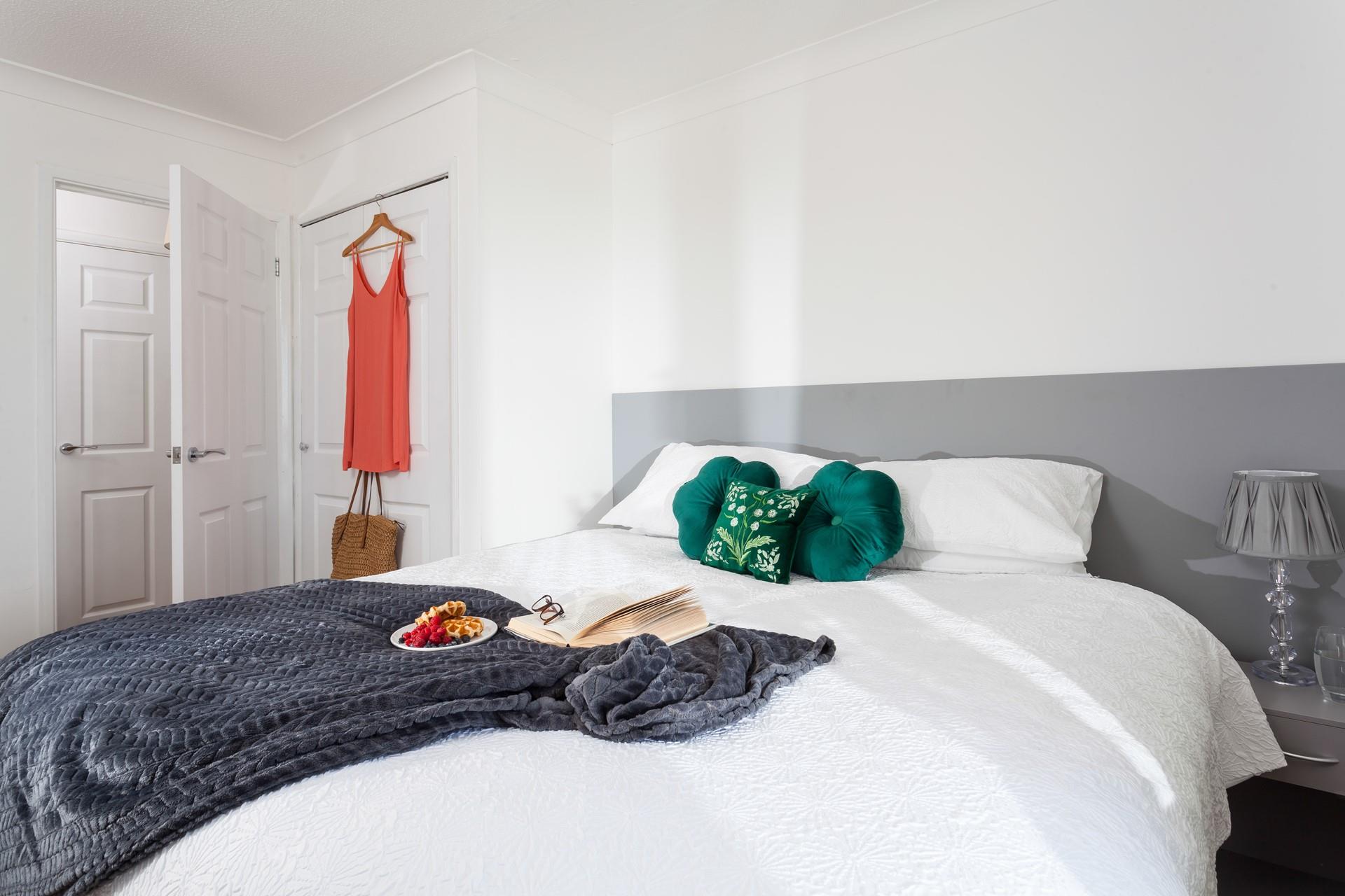 Wake up and sip your morning cuppa whilst you decide on the plans for the day.