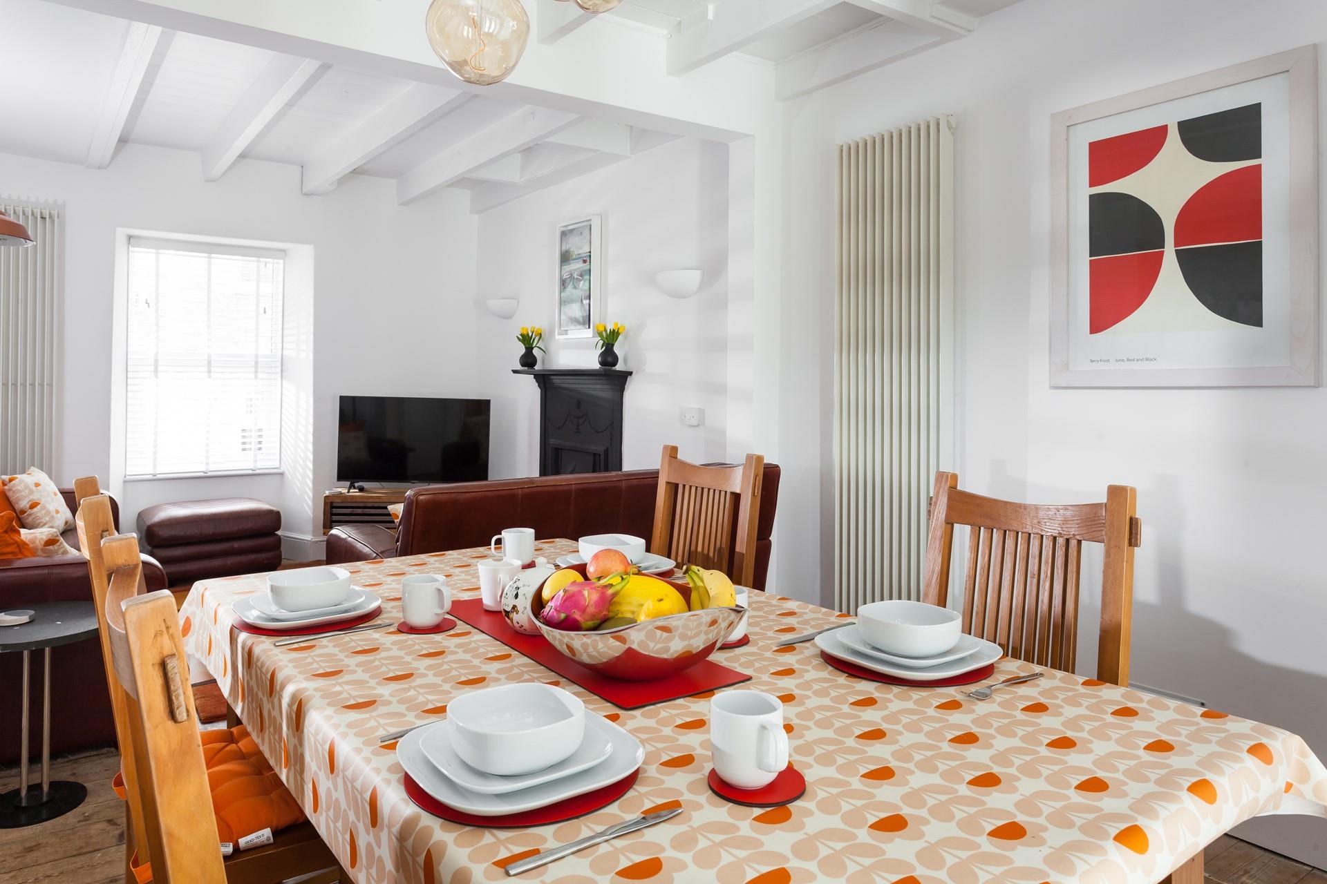 Sit around the dining table and tuck into a hearty breakfast before heading out for the day.