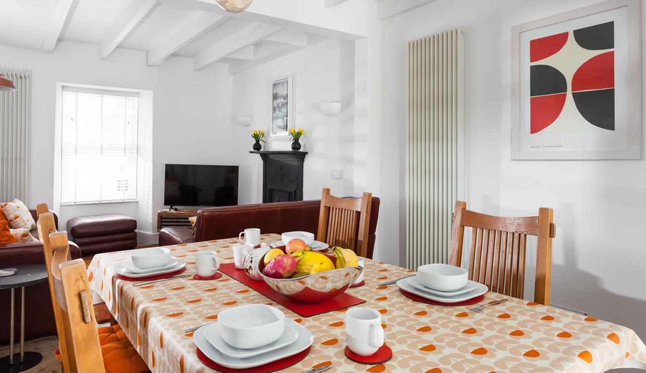 Sit around the dining table and tuck into a hearty breakfast before heading out for the day.