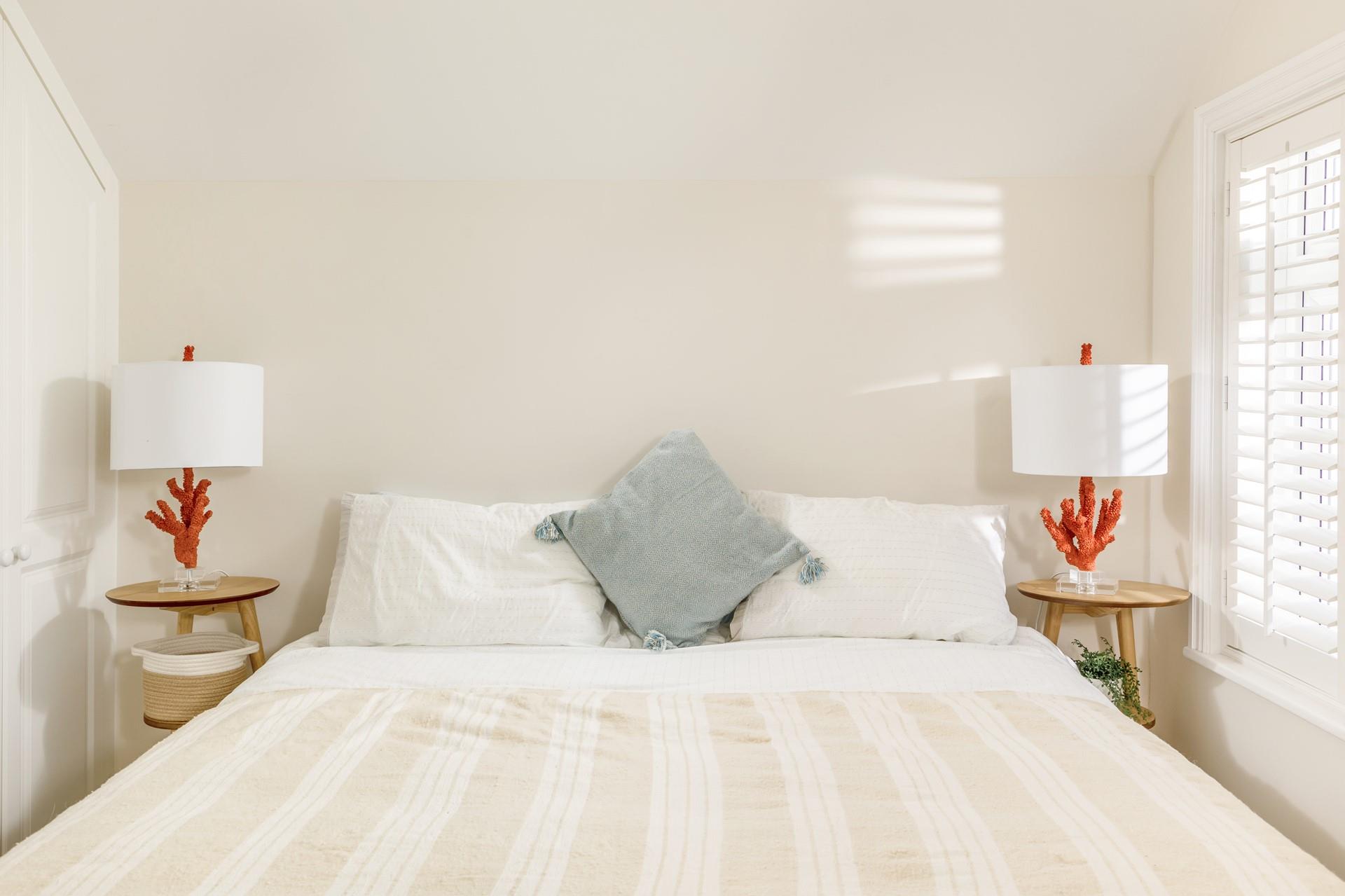 Sink into the soft sheets in the super king bed and drift off to sleep dreaming of the next Cornish adventure.