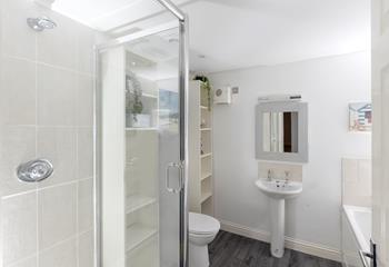 Choose between a relaxing soak in the bath or a hot shower to start the day.