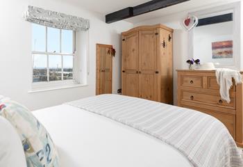 Lots of storage space means you don't have to pack light if you don't want to!